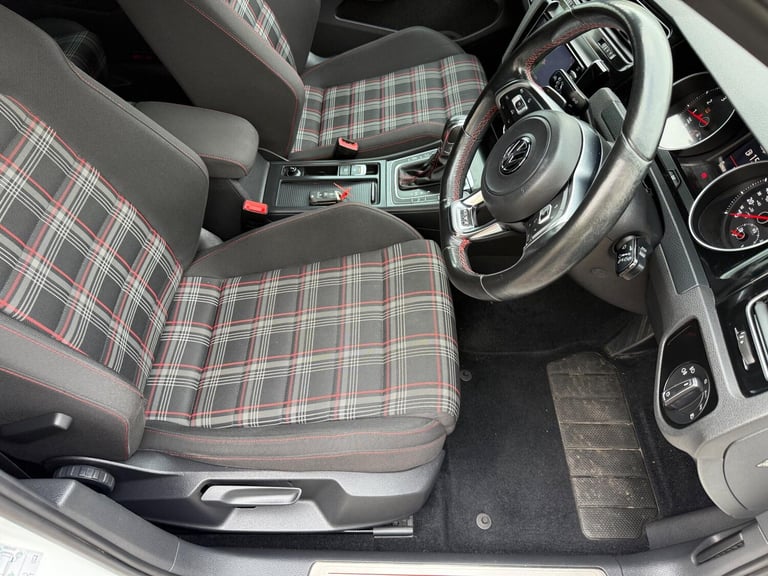 2022 Volkswagen Golf 2.0 TSI BlueMotion Tech GTI Hatchback 5dr Petrol DSG Euro 6 (s/s) (220 ps) P...