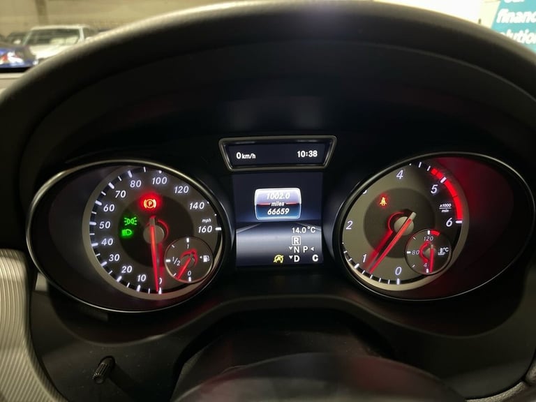 2016 Mercedes-Benz GLA 2.1 GLA220d Sport SUV 5dr Diesel 7G-DCT 4MATIC Euro 6 (s/s) (177 ps) Diese...