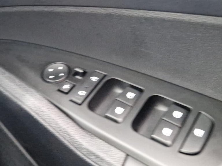 2025 Kia Sportage 1.6 T Gdi Mhev 2 Suv 5dr Petrol Hybrid Manual Euro 6 (s/s) (157 Bhp) ESTATE Pet...