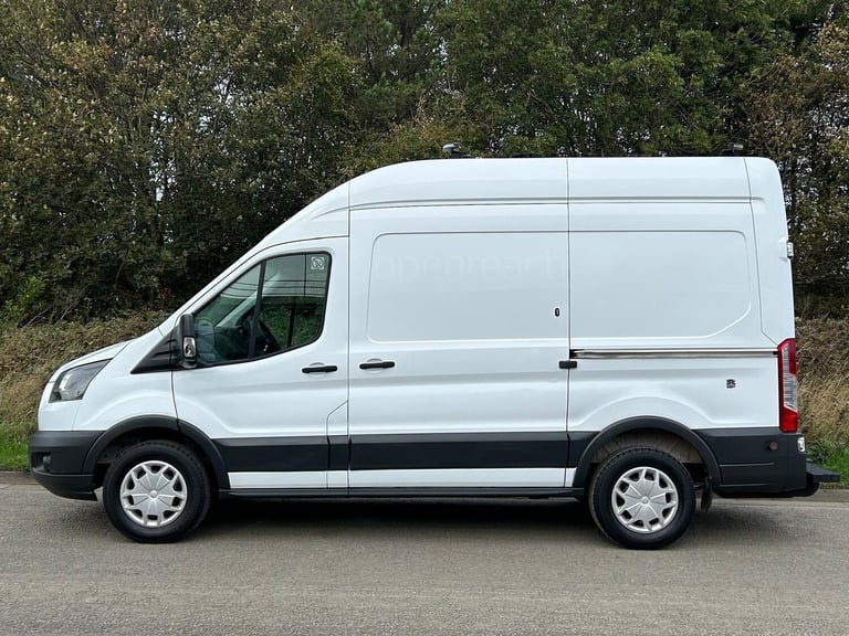 2018 (67) FORD TRANSIT L2H3 MWB HIGH ROOF 2.0 130bhp EURO 6 ULEZ COMPLIANT 