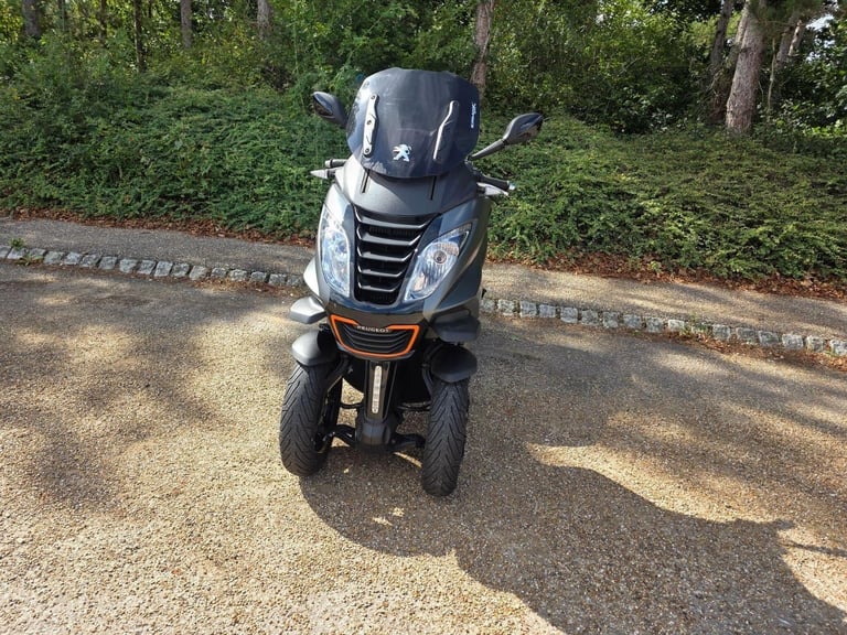 2014 Peugeot Metropolis 400 RS