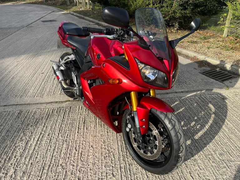 image for 2006 06 YAMAHA FZ1 S FAZER 1000 FZ1S RED FZS1000 SPORTS TOURER 13k MILES