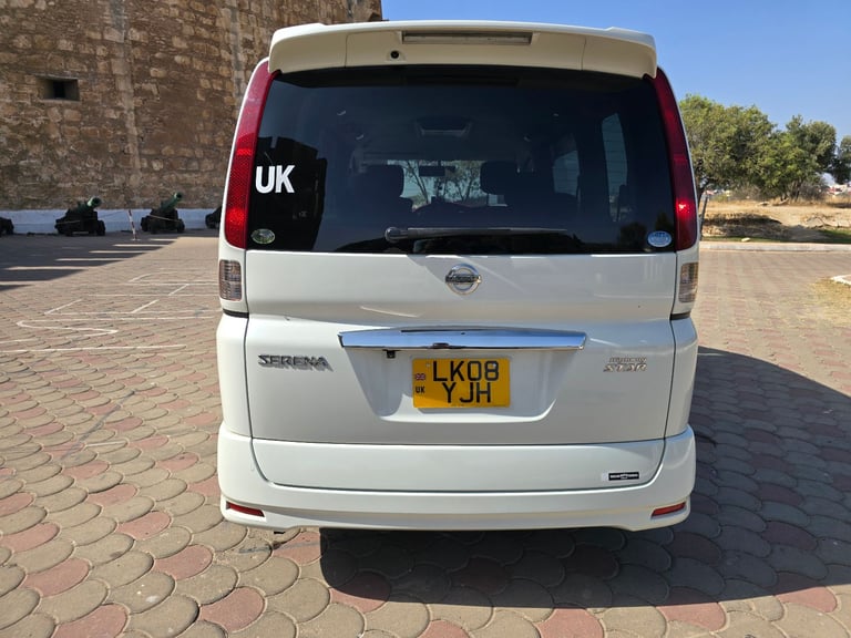 Nissan, 2008, 1990 (cc)