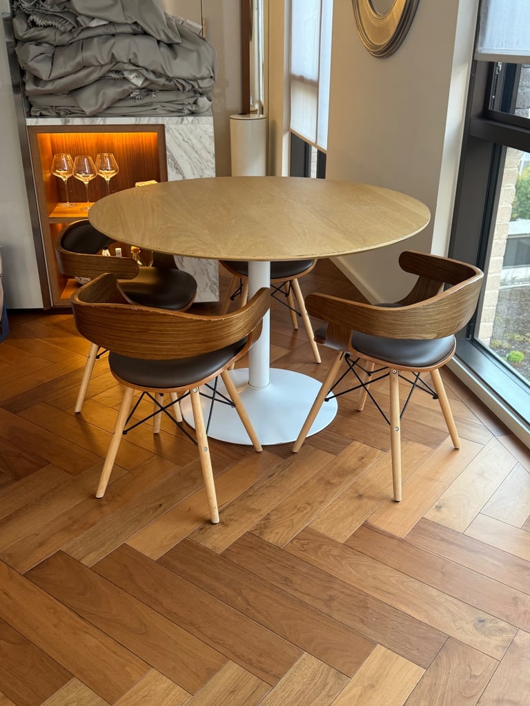 image for Round Oak & White Pedestal Dining Table – £30 (or £180 with chairs)