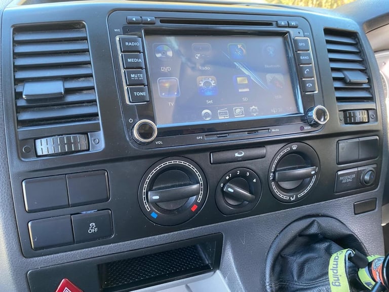 2010 Volkswagen Transporter 5 Belts, 4 Berth Campervan