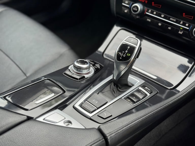 2013 BMW 5 Series 3.0 530d SE Touring Auto Euro 6 (s/s) 5dr ESTATE Diesel Automatic