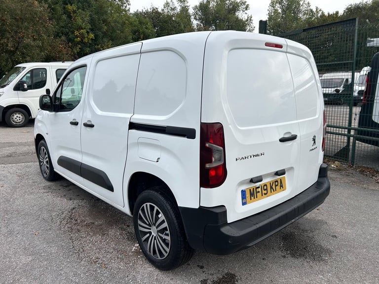  Peugeot Partner 1.6 BlueHDi 1000 Professional Standard Panel Van SWB Euro 6 (s/s) 5dr Diesel Manual