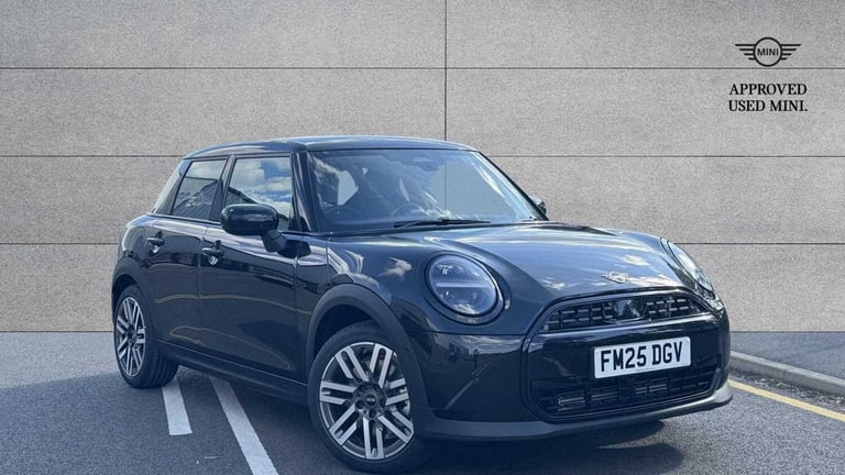  MINI Cooper 135kW E Exclusive [Level 2] 41kWh 3dr Auto Hatchback Electric Automatic