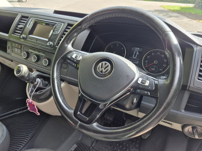 2018 Volkswagen Transporter 2.0 TDI BMT 150 Highline Kombi Van WINDOW VAN Diesel Manual