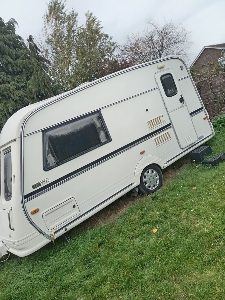 vanroyce caravan 2 berth