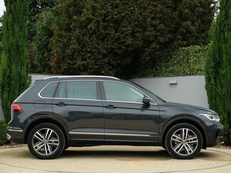 2023 Volkswagen Tiguan 1.4 TSI 13kWh Elegance SUV 5dr Petrol Plug-in Hybrid DSG Euro 6 (s/s) (245...