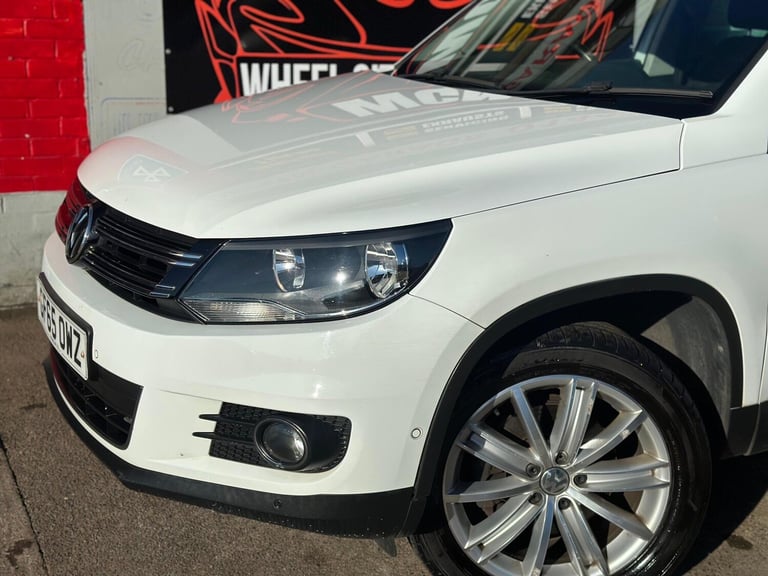 2015 Volkswagen Tiguan 2.0 TDI BlueMotion Tech Match Edition DSG 4WD Euro 6 (s/s) 5dr ESTATE Dies...