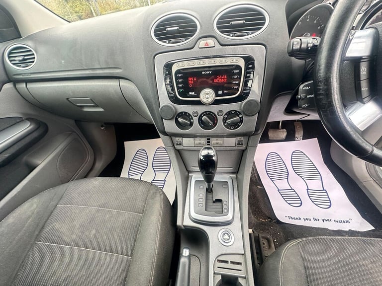 2010 Ford Focus 1.6 Titanium 5dr HATCHBACK Petrol Automatic