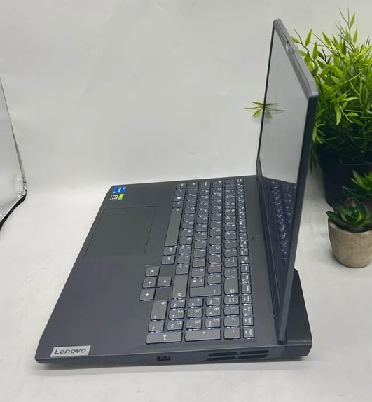 Lenovo IdeaPad Gaming | i5 12th Gen, 16GB RAM, 512GB SSD, RTX 3050 Ti  