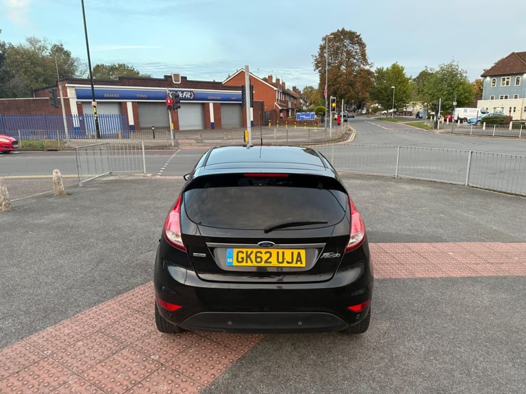 2013 Ford Fiesta 1.0T EcoBoost Titanium Euro 5 (s/s) 3dr HATCHBACK Petrol Manual
