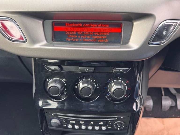 2014 Citroen C3 1.2 VTi Selection Hatchback 5dr Petrol Manual Euro 5 (82 ps) Hatchback Petrol Manual