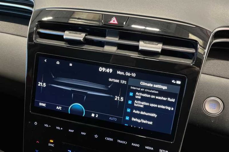 2023 Hyundai TUCSON 1.6 h T-GDi 13.8kWh Premium SUV 5dr Petrol Plug-in Hybrid Auto 4WD Euro 6 ( S...