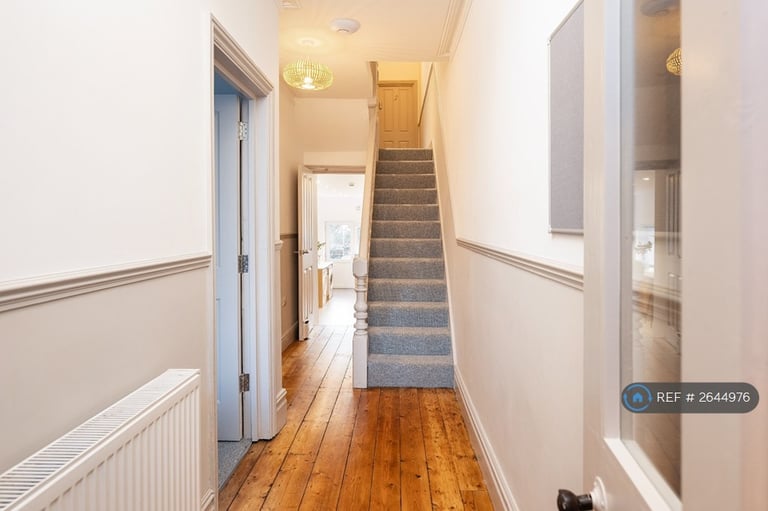 1 bedroom in Gloucester Road, Horfield, Bristol, BS7 (#2644976)