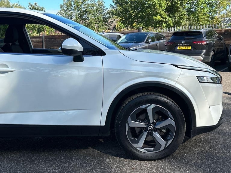 2023 Nissan Qashqai 1.3 DIG-T MHEV N-Connecta SUV 5dr Petrol Hybrid XTRON Euro 6 (s/s) (158 ps) S...