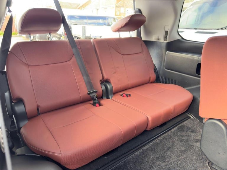 2024 Lexus LX LX570 5.7 V8 Automatic 4X4 8 seats 5dr Petrol Automatic