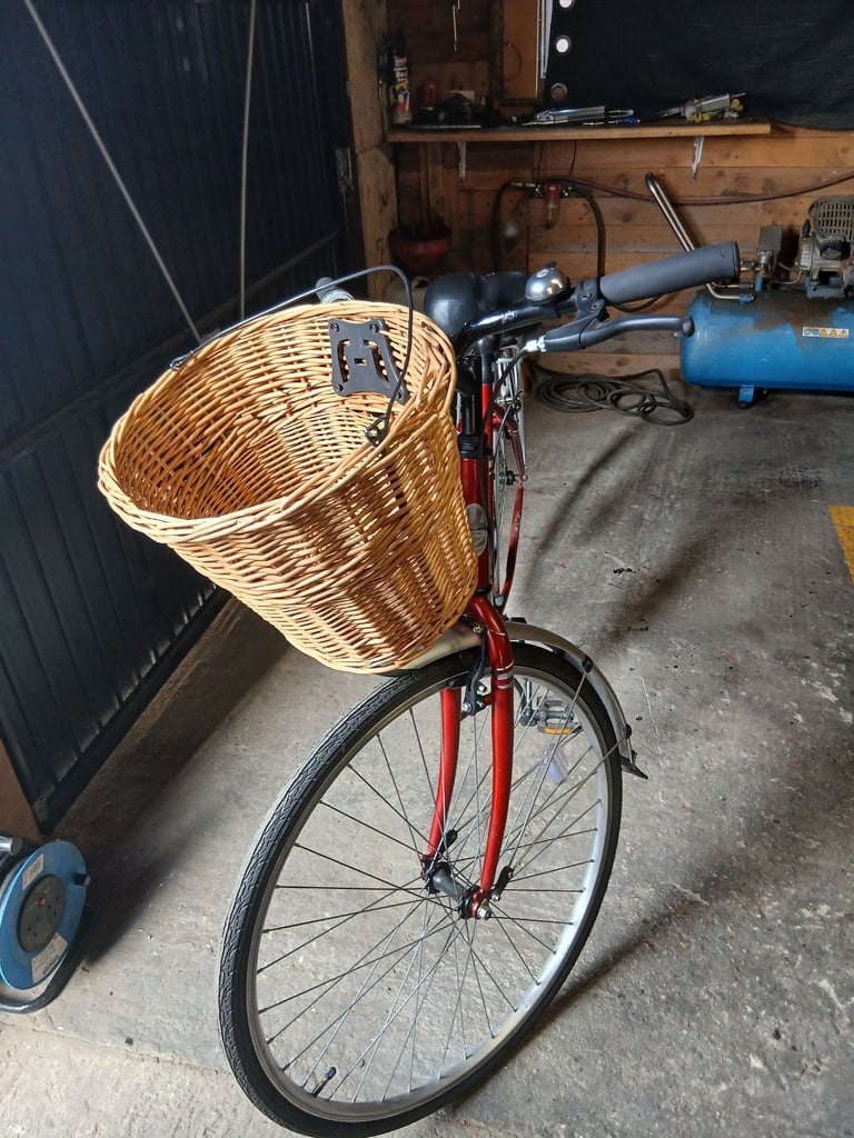Ladies bike bicycle 