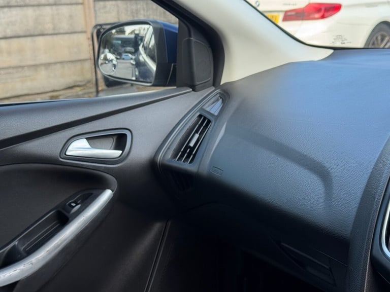 2016 Ford Focus 1.0 EcoBoost 125 Zetec 5dr Auto HATCHBACK PETROL Automatic