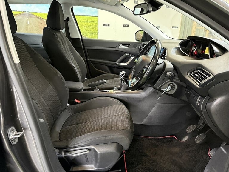 2017 Peugeot 308 1.6 BlueHDi 120 Active 5dr ESTATE DIESEL Manual