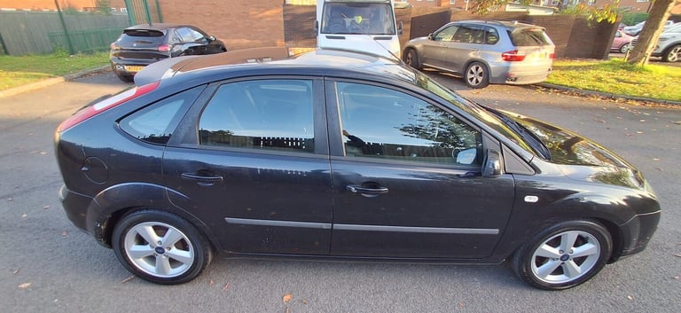 2006 Ford Focus 1.6 Zetec 5dr [Climate Pack] HATCHBACK PETROL Manual