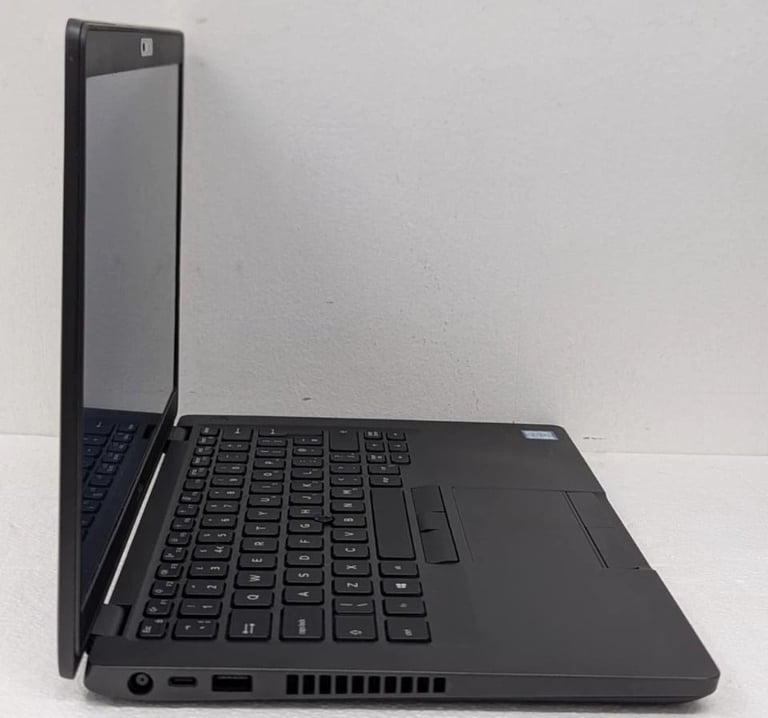 Mint Condition with box DELL Latitude 5400 Laptop | Core i5-8th Gen | 8GB RAM | 256GB SSD 