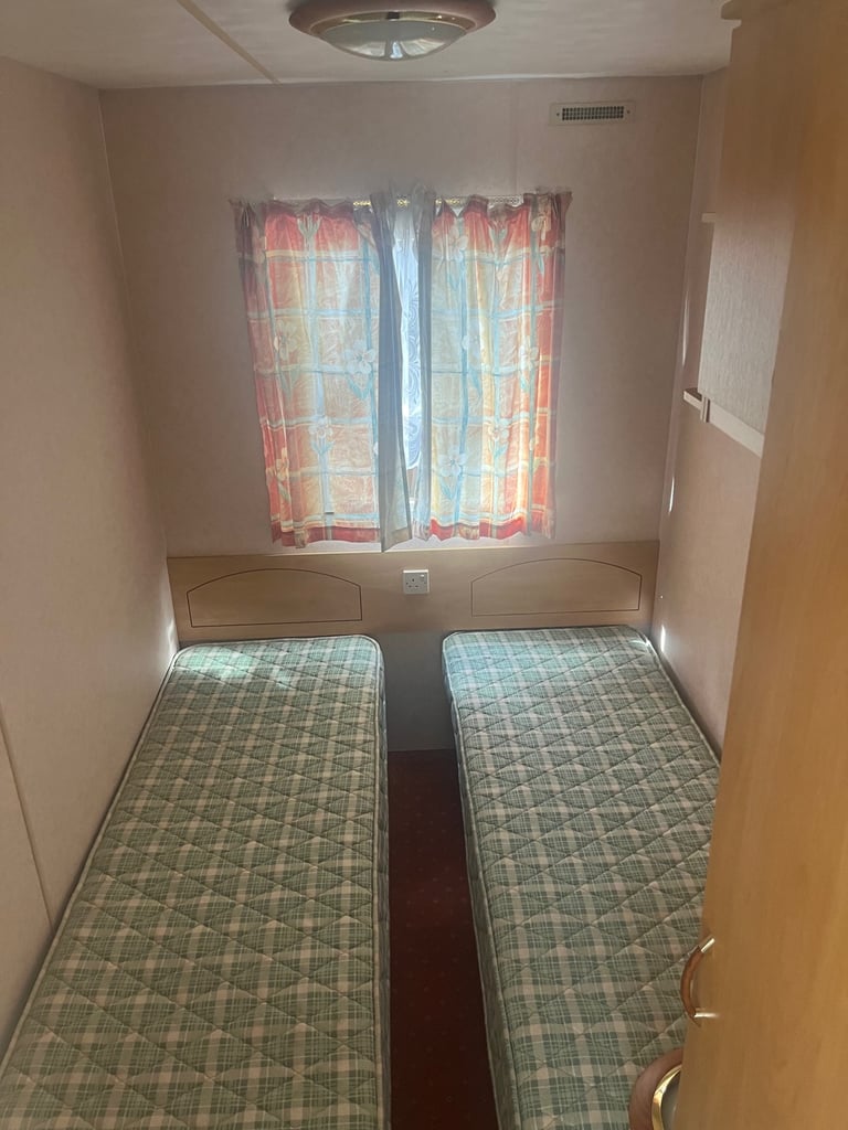 Property to rent in Taunton Somerset holiday lodges static caravan to rent long term on private site