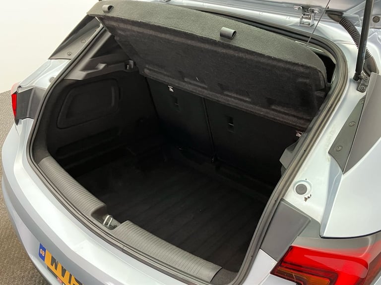 2019 Vauxhall Astra 1.6 CDTi 16V 136 SRi Nav 5dr Hatchback Manual