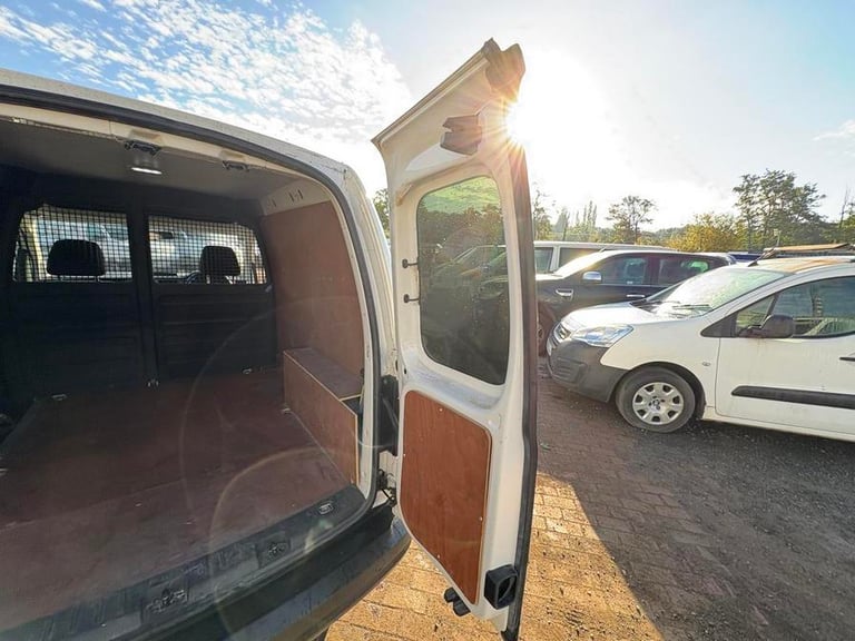 2020 Volkswagen Caddy Caddy C20 Startline TSi BlueMotion Technology Panel Van PETROL Manual
