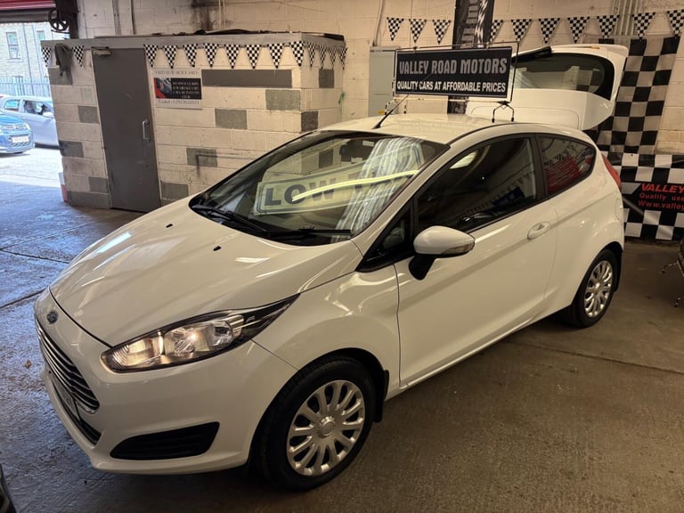 FORD FIESTA 1.25 Style 2013