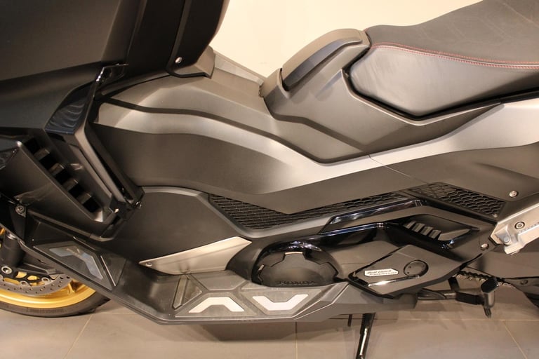 2024 74 Honda Forza 750 DCT (Dual Clutch Transmission) Black
