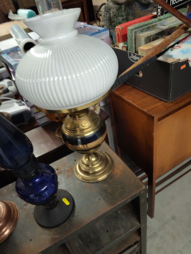 A group of 5 oil lamps 
