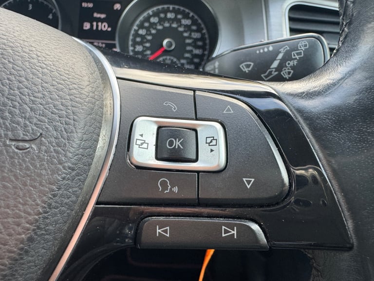 2015 Volkswagen Golf 1.6 TDI 110 Match 5dr - AUTO LIGHTS - PARKING SENSORS HATCHBACK Diesel Autom...