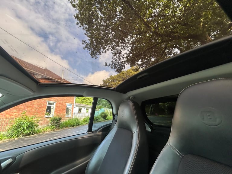 SMART FORTWO 1.0*BRABUS Xclusive*Glassroof-BT-HPIclear-PAS**Rare PocketRocket**