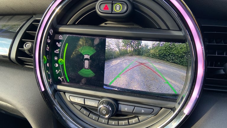 2020 MINI Electric Hatch Cooper SE 32.6kWh Level 3 Hatchback 3dr Electric Auto (184 ps) Hatchback...