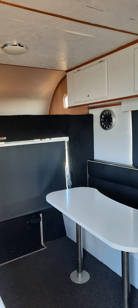 Horsebox conversion
