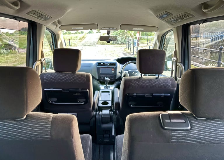 Nissan, Serena Highway Star, 2000 (cc), 8-seated