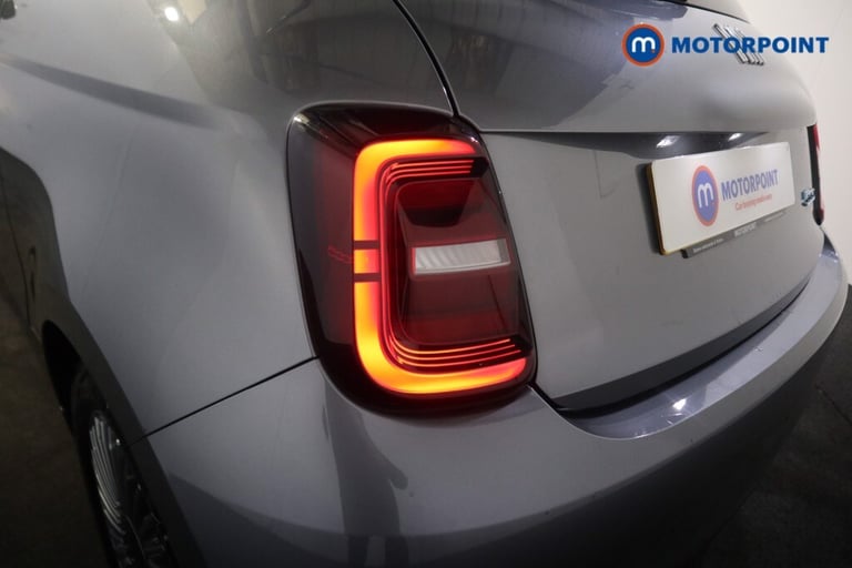 2022 Fiat 500 87kW Icon 42kWh 3dr Auto Hatchback Electric Automatic