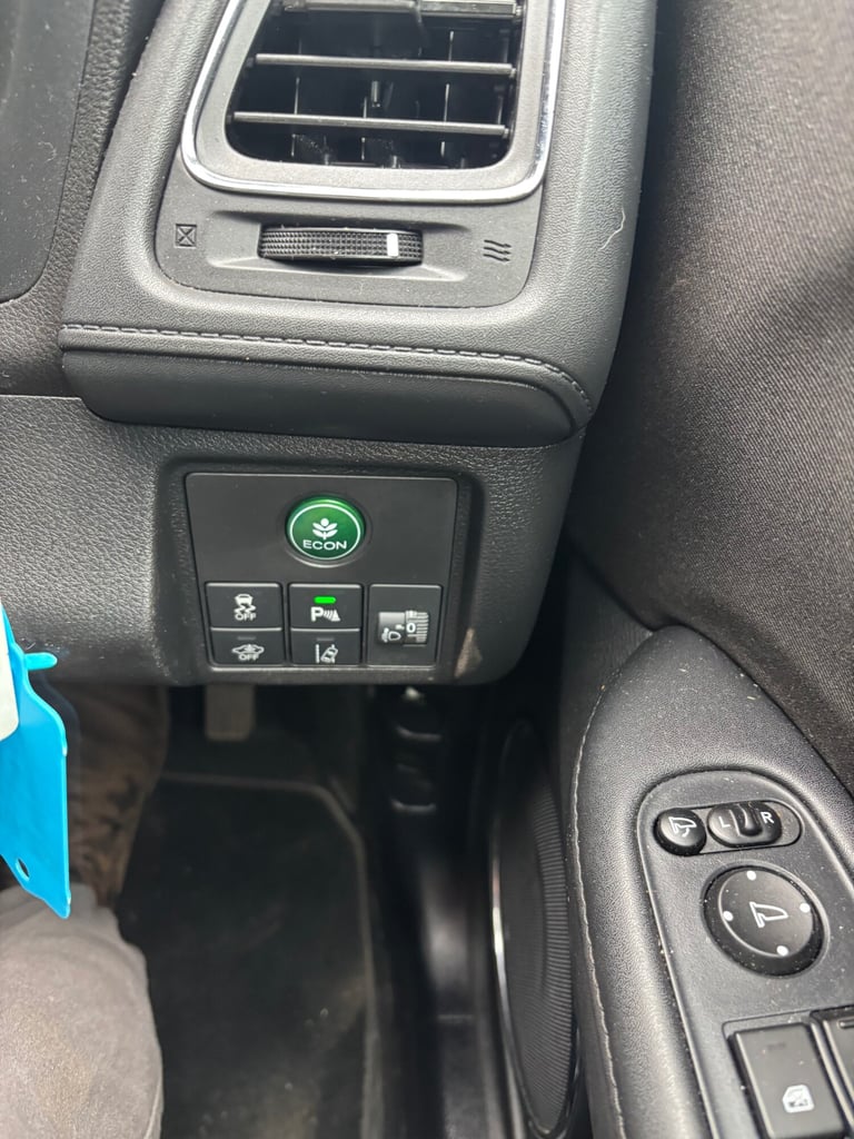 2015 Honda HR-V 1.5 i-VTEC SE 5dr HATCHBACK Petrol Manual