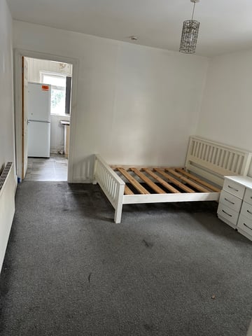 bedroom flat fully furnished b21 9LZ in Handsworth, West