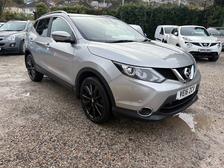 2016 Nissan Qashqai 1.5 dCi Tekna 5dr HATCHBACK Diesel Manual