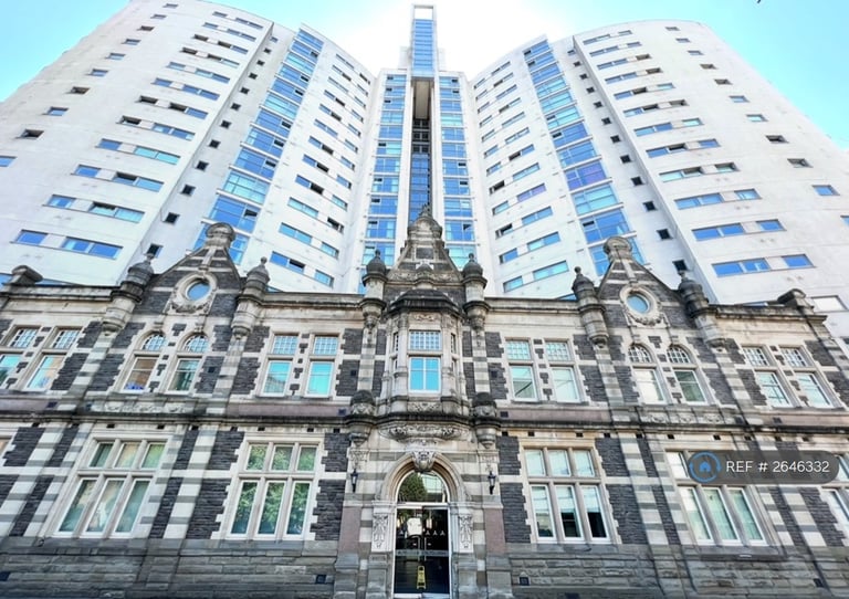 image for 2 bedroom flat in Altolusso, Cardiff, CF10 (2 bed) (#2646332)