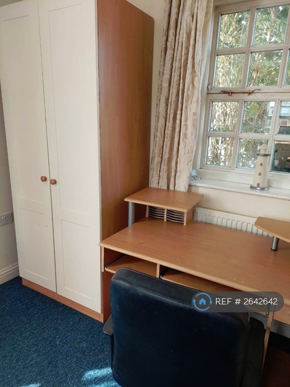 1 bedroom in Neptune Court, Colchester, CO1 (#2642642)