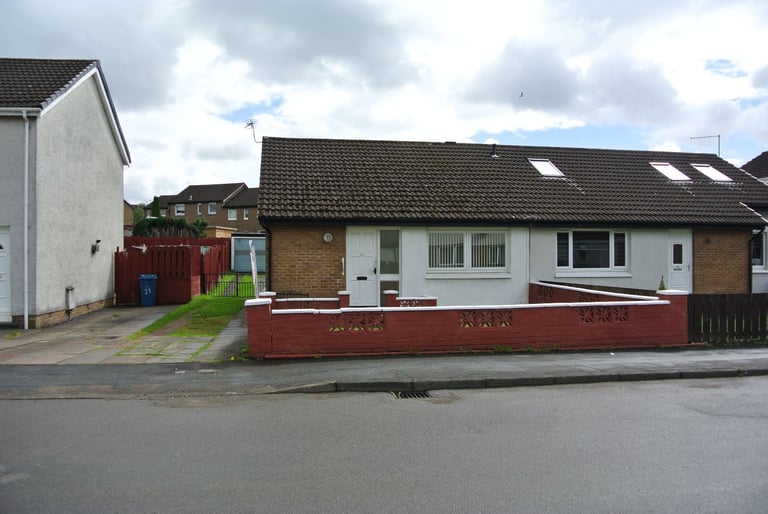 23 Hollinwell Road, G23 5QE