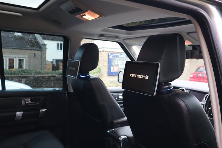 2010 Land Rover Discovery 4 5.0 V8 SE COMMANDSHIFT AUTO 4WD 5DR  4X4 Petrol Automatic