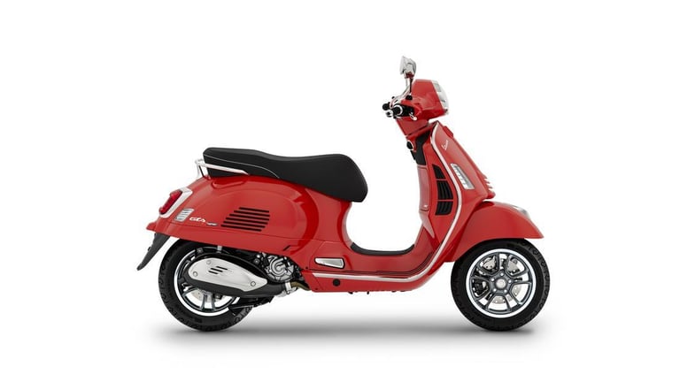 Piaggio Vespa GTS SUPER 310 E5+