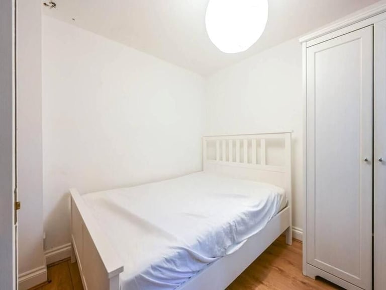 image for 🏠 Cozy room available in Aldgate East 